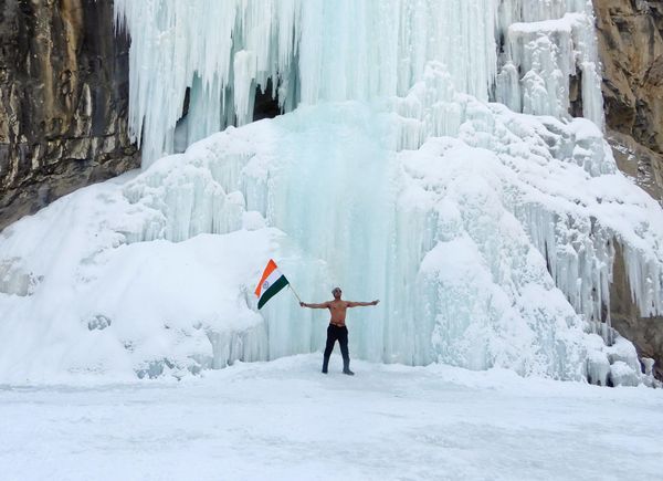 Testing the Fauji Spirit on Snow: An Inspiring Story of Puneet’s Chadar Trek